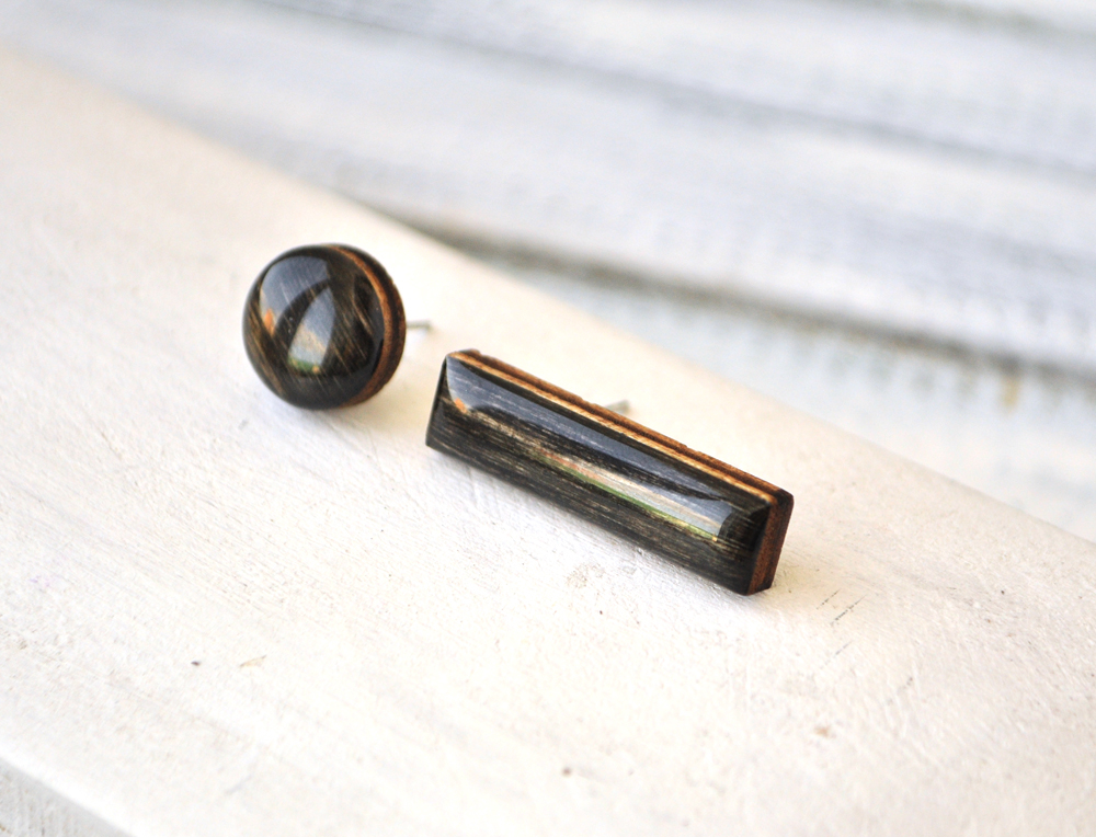 Black wood - асимметрия с палочкой